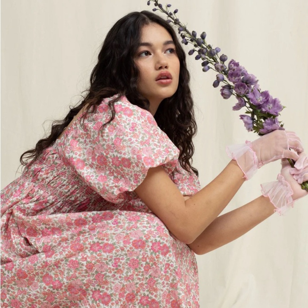 SOLD!!! Oak Meadow pink dahlia smocked dress cotton/linen fashionSOLD!! Sold!!